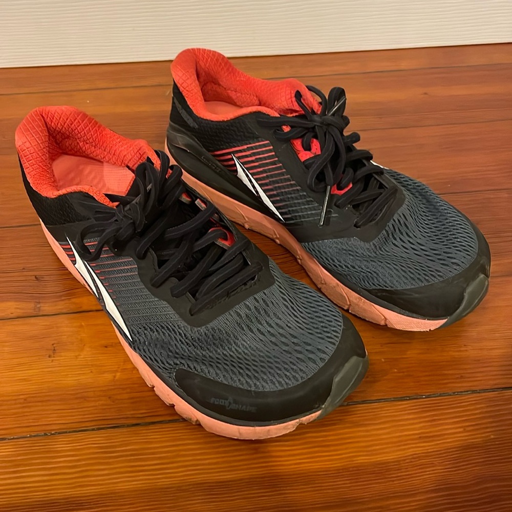 Altra provision 4 black womens shoes